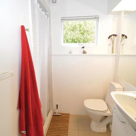 Two-bedroom Holiday With Sea View 01 בית נופש